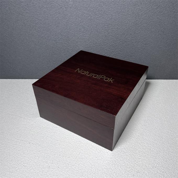 Caixa de empacotamento de papel da madeira vermelha luxuosa feita sob encomenda para o presente do grupo do relógio do relógio