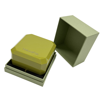 O pulverizador verde pintou a forma do octógono de Ring Luxury Jewelry Case With